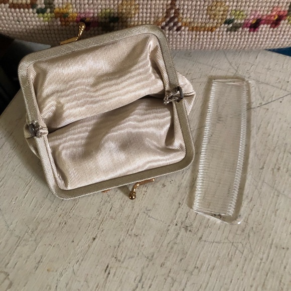 Vintage Needlepoint Handbag - Picture 9 of 10